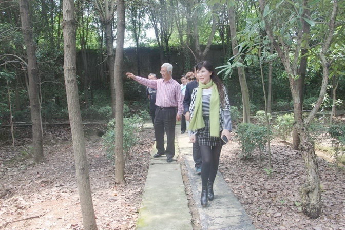 安丰杰会长至午夜福利视频合集生态总部基地视察 安丰杰会长至午夜福利视频合集生态总部基地视察